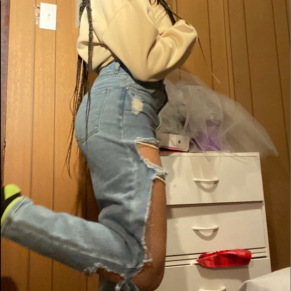 Ripped mom jeans